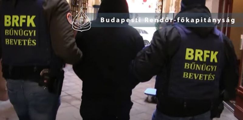 Tunéziai drogdílert kaptak el Budapesten – videó