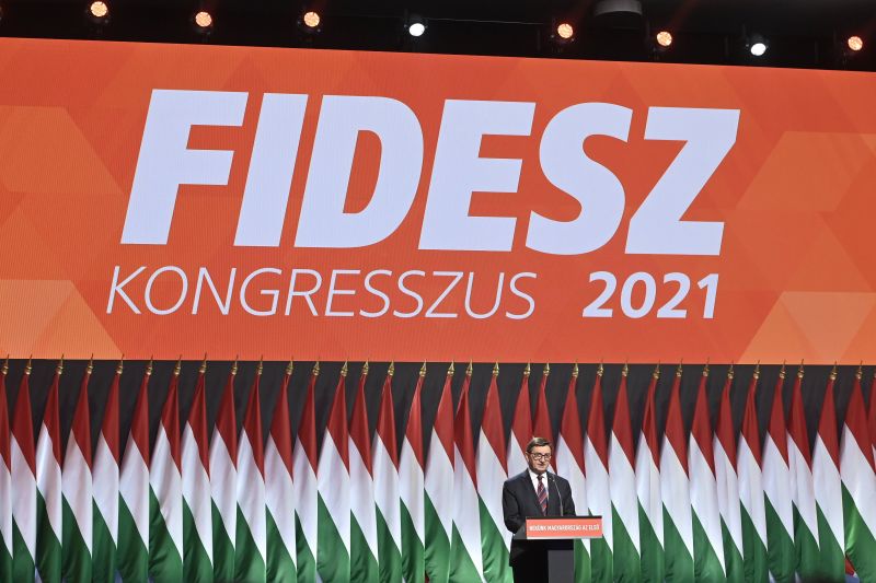Leginkább Gyurcsánytól rettegett Kubatov és Kocsis a Fidesz a tisztújító kongresszusán, Deutsch brüsszelezett