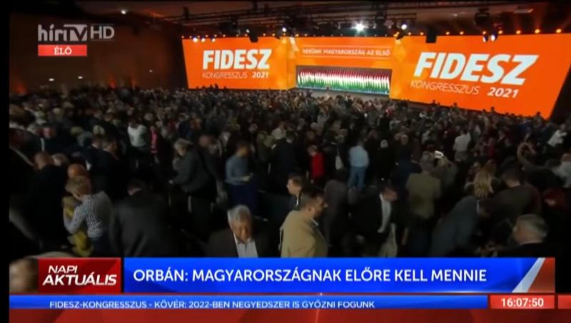 A Facebook letiltotta a Fidesz videóját, mert ellopták a Roxette videóját