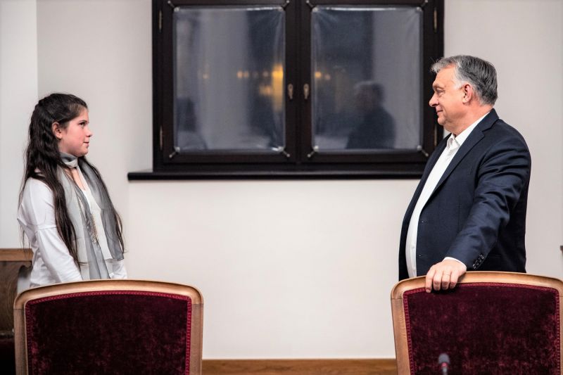 Orbán Viktor valóra váltotta egy kislány álmát, aki azt kérte, hogy találkozhasson vele