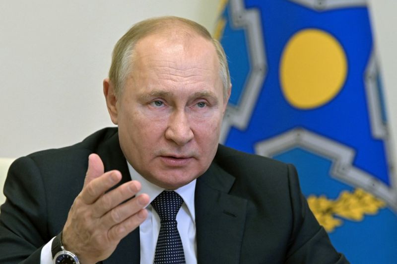 Putyin: a békefenntartók csak addig maradnak Kazahsztánban, amíg ellátják a feladatikat