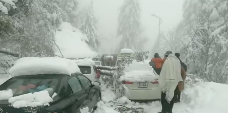 A hóesést akarták megnézni, legalább 21 turista halt meg Pakisztánban