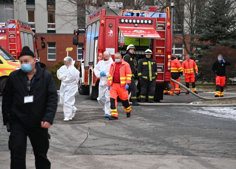 Videón a Szent Imre kórházban történt halálos tűzeset – Kásler Miklós is a helyszínre sietett
