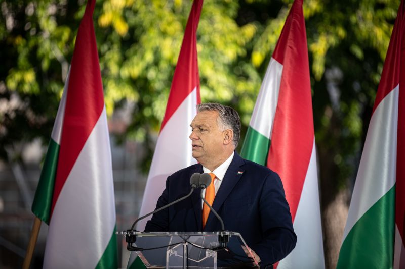 Orbán Viktor már most készül a Békemenetre – fotó