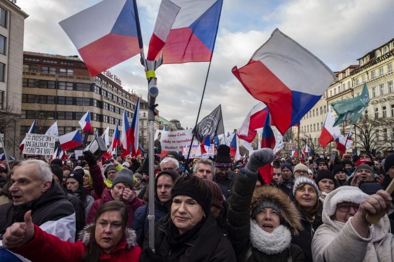 Csehországban már megszűnik a védettségi igazolvány 
