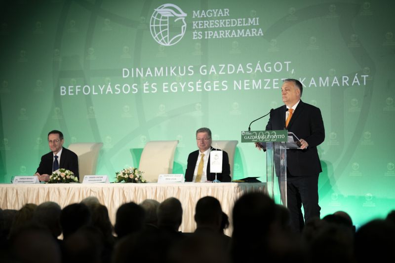 Orbán Viktor: a választás tétje, hogy marad-e az új magyar gazdaság