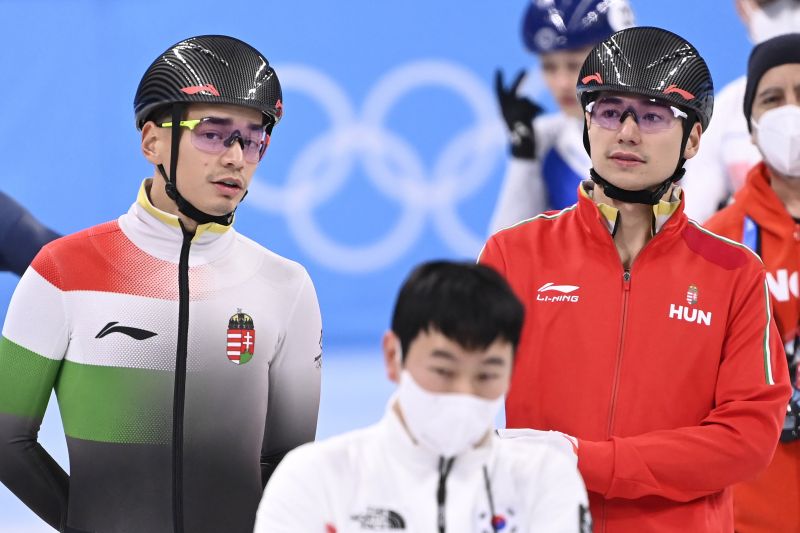 Siker a pekingi olimpián: mindhárom magyar továbbjutott férfi 1000 méteren