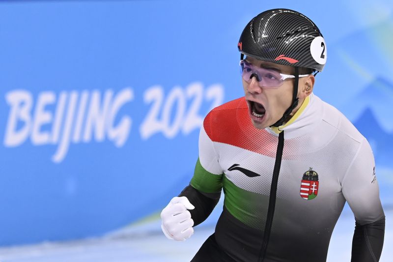 Peking 2022: bronzérmet nyert a gyorskorcsolya vegyes váltó