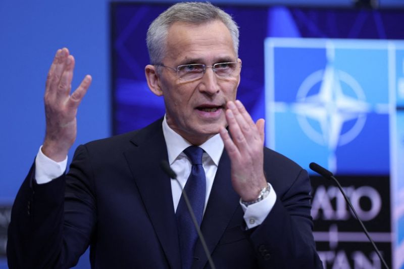 Még egy évig a NATO főtitkára marad Stoltenberg