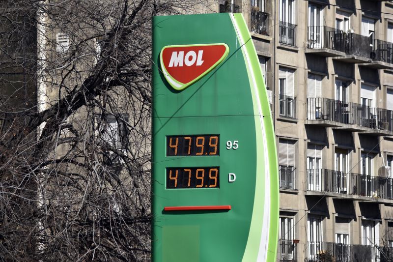 A kormány elkezdte bedarálni a kis benzinkutakat – A Mol már hármat megkapott