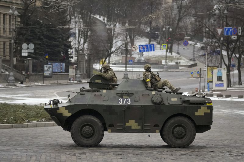 Orbánék engedélyezték: a NATO fegyveres erőket telepíthet a Dunántúlra
