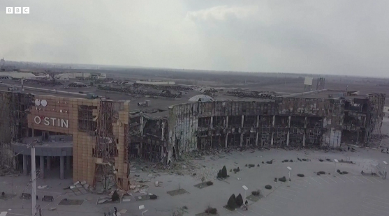 Apokaliptikus drónfelvételek jelentek meg a lebombázott Mariupolról