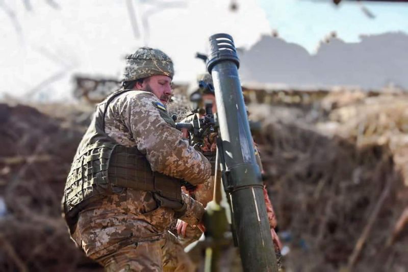 Nincs irgalom, fájdalmas bosszút állunk – ezt üzenik az ukrán katonák a lövészárkokból