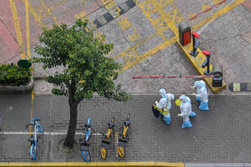 Újra erősödik a koronavírus: Sanghajban megkezdődött a város lezárásának második szakasza