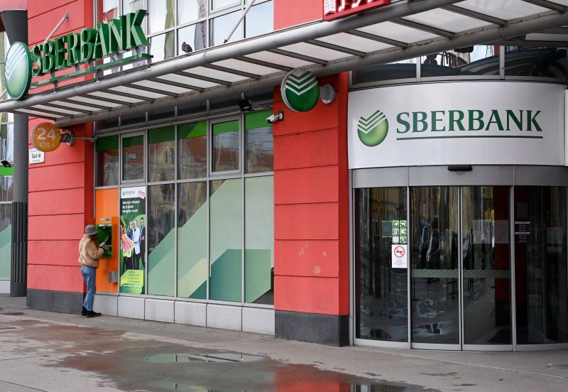 A Sberbanknál maradt 18 milliárdnyi kártérítés, senki nem jelentkezett érte