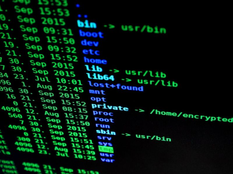 Globális háborút hirdettek az orosz hackerek: célpont lett az USA, Lengyelország, Románia, és Németország is
