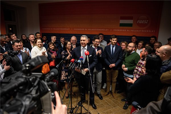 Megszólalt az Orbán negyedik kormányából kiszorult Lázár János: „Ma este visszatértem!”