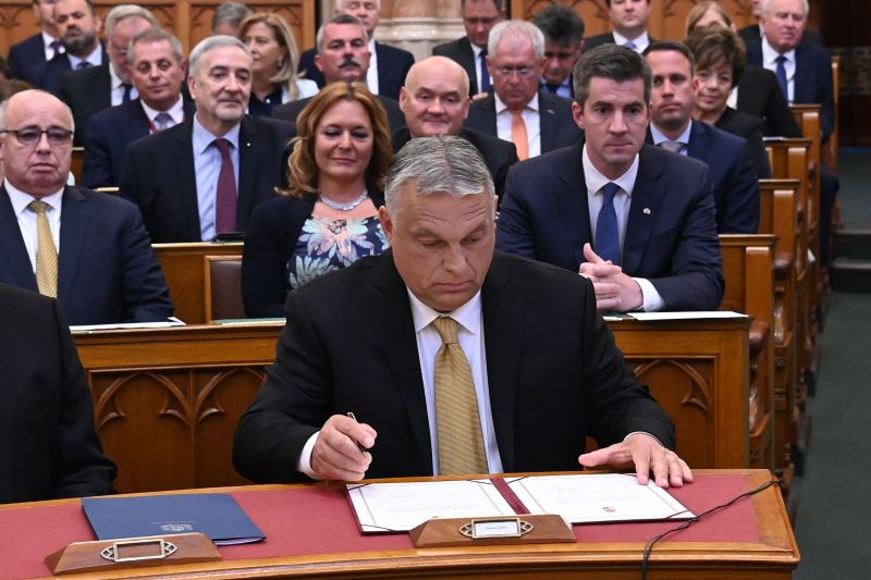 Megérkezett Orbán bejelentése