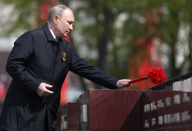 Fájhat Putyin feje – nem úgy alakultak a dolgok a Vörös téren, ahogy eltervezte