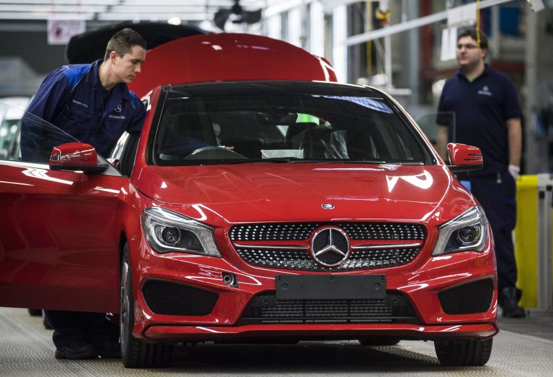 A Mercedes több típusát is megszünteti, Magyarországon is leáll a gyártás