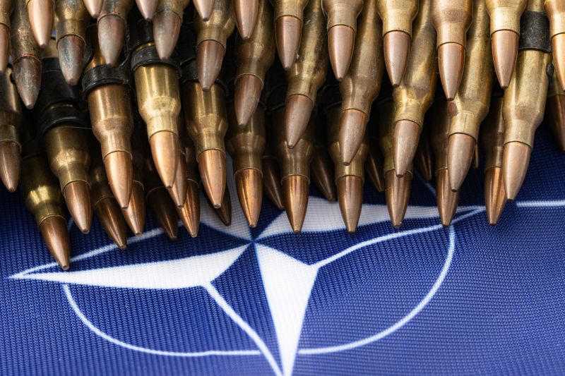 Váratlan fordulat: a NATO immár az ország teljes területén telepíthet csapatokat