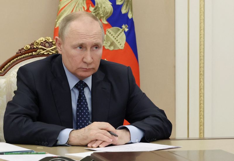 Podoljak is reagál Putyin fenyegető kijelentésére