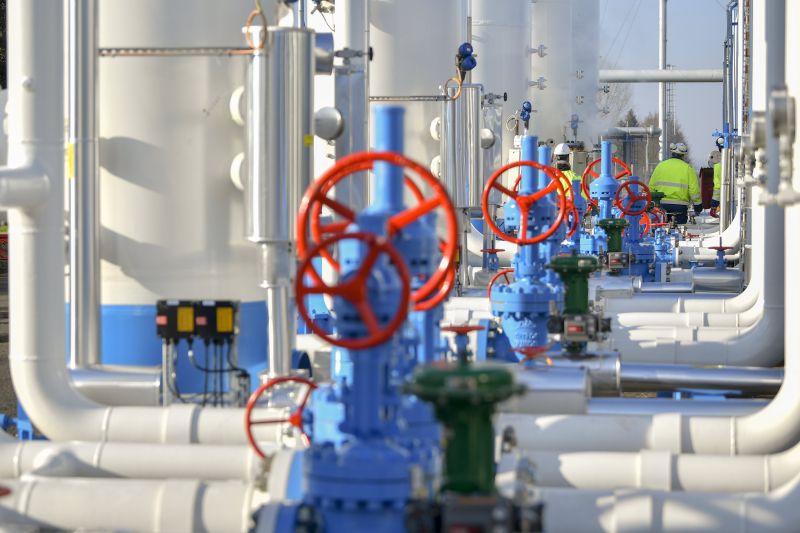 Kétmilliárddal többet fizettünk júliusban az „olcsó orosz gázért”, mint bárki más