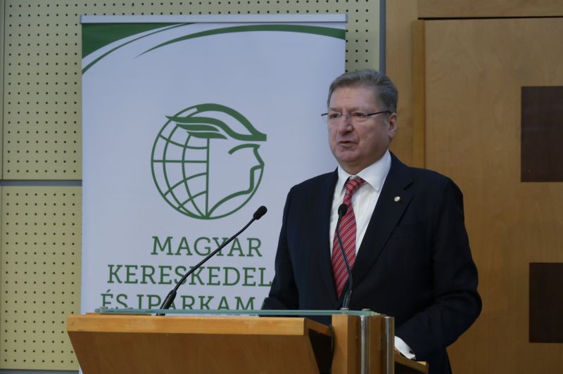 Parragh: "várhatóan erősen fog nőni a munkanélküliség" – az energiaválság magyar hatásairól beszélt a MKIK elnöke