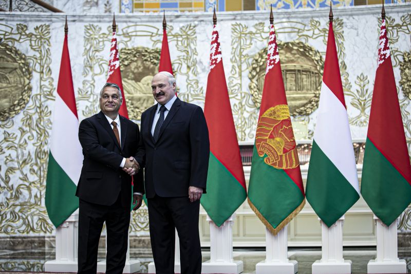 Még Orbán is példát vehetne Lukasenkáról – Az elnök egyszerűen betiltotta az áremelést