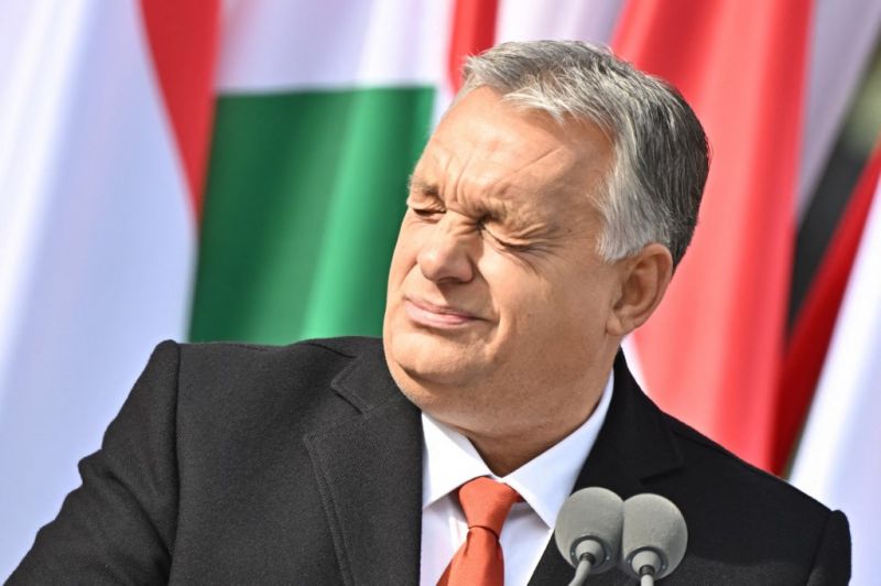 Orbán Viktort nem lehet sarokba szorítani, ha kell, a kínaiaktól vesz fel hitelt