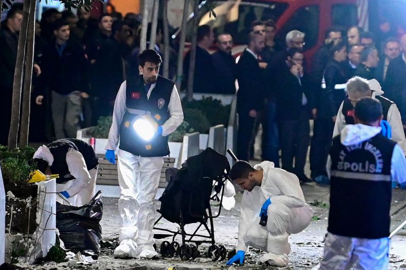 Nincs magyar áldozata jelenleg a brutális törökországi robbantásnak! 