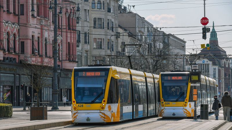 Dráma Debrecenben: leállítják a villamosokat és a trolikat