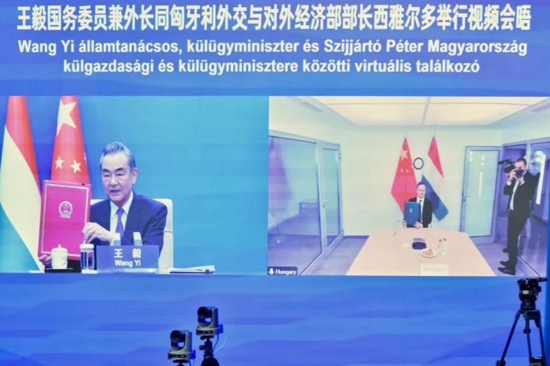 Kína üzenete az EU-nak: Vegyetek példát Magyarországról!