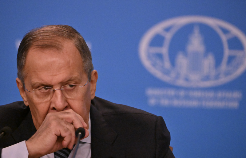 Az orosz külügyminiszter hazugsággal vádolta meg a nyugatiakat