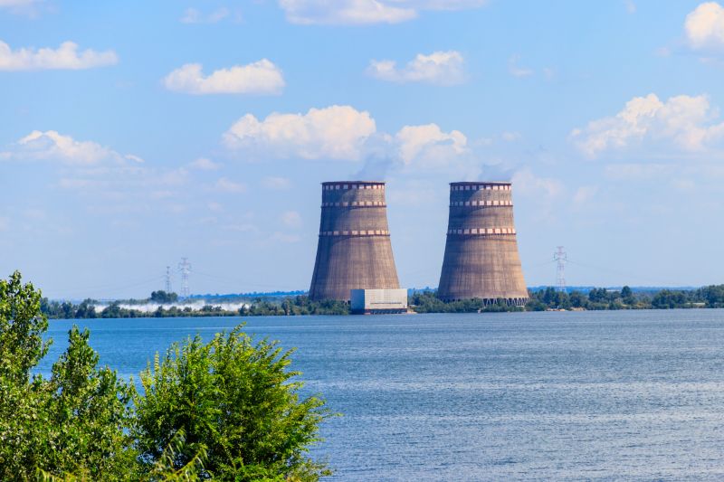 Erős robbanásokat regisztráltak a Zaporizzsja erőmű közelében