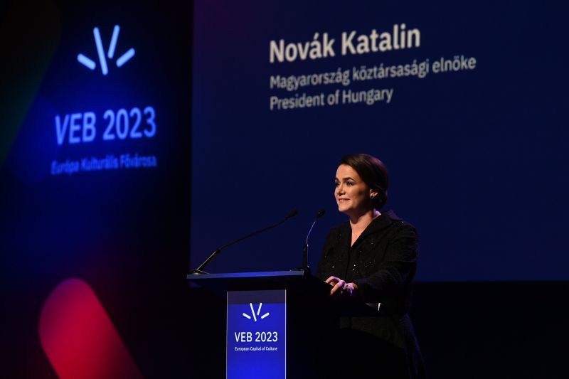 Novák Katalin különös vendéget hívott Magyarországra 