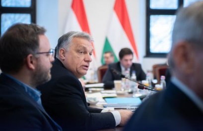 A Karmelitából üzengetett az Európai Uniónak Orbán