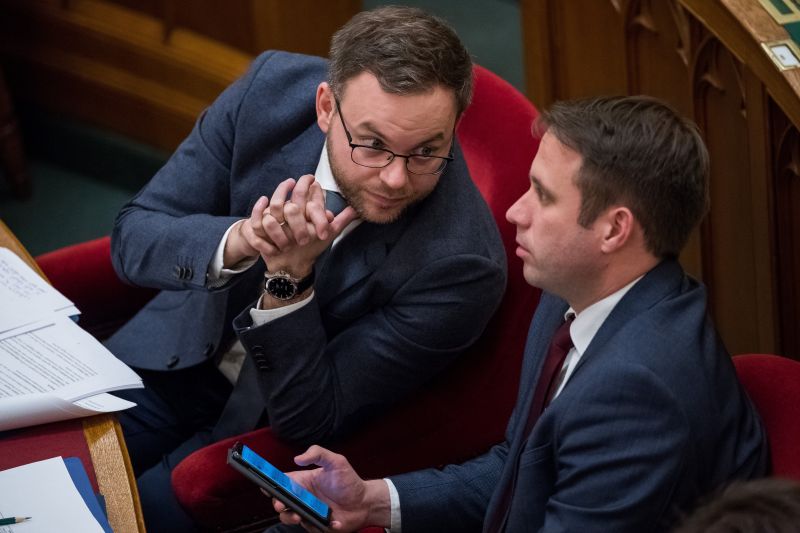 „Lesz vitánk a következő hetekben” – Magyarország megint szembemegy az EU határozatával