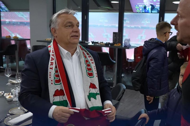 Be lehet vinni Nagy-Magyarországos és árpádsávos zászlókat az észtek elleni meccsre – Az MLSZ külön közleményt adott ki erről