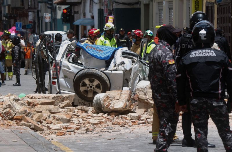 Rengett a föld Ecuadorban, legalább 15-en meghaltak, 400-nál többen sérültek meg