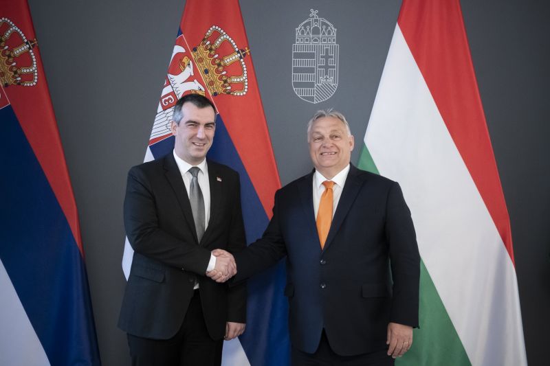 Orbán Viktor ismét a szerbekkel barátkozik: Elkötelezett támogatója Szerbia uniós csatlakozásának
