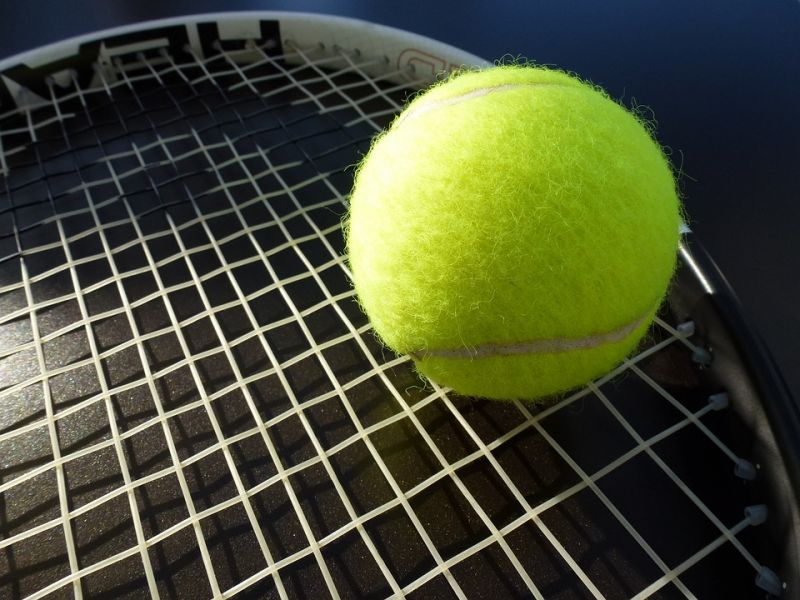 Megszüntették a nyomozást a magyar teniszezők kamu oltásigazolásai miatt