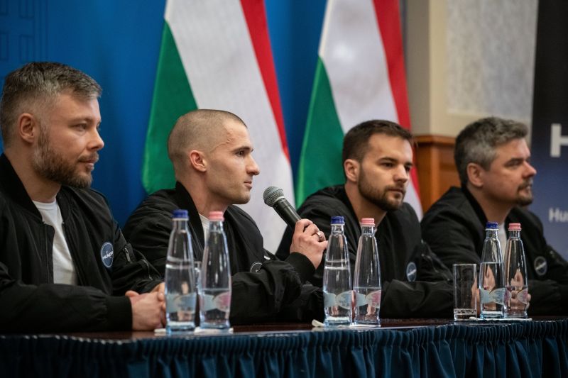 Szijjártó óriási fejleményekkel rukkolt elő a magyar űrporgram kapcsán: kiderült, mi lesz a leendő magyar asztronauta feladata 