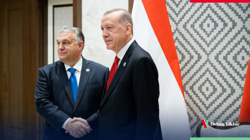 Orbán Viktor a török elnökkel tárgyalt, aki azonnal magához kérette Törökországba