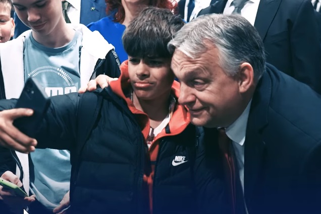 Vadiúj, ismeretlen "nyulakat" rántott elő a cilinderből Orbán Viktor