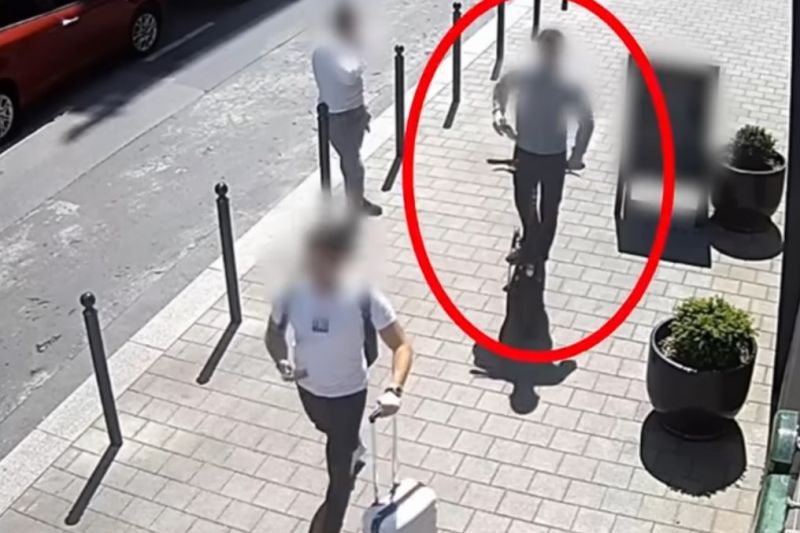 Rolleres vert félholtra egy gyalogost Budapesten, videón a támadó