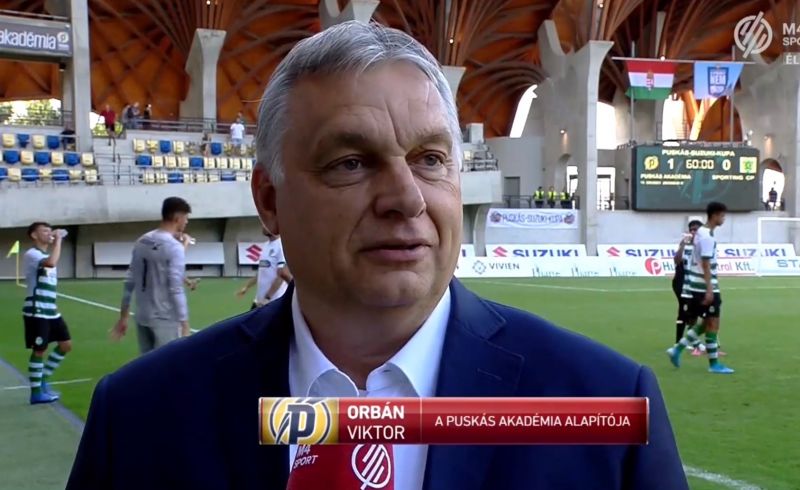 Nem kérnek a német szurkolók Orbán focicsapatából 