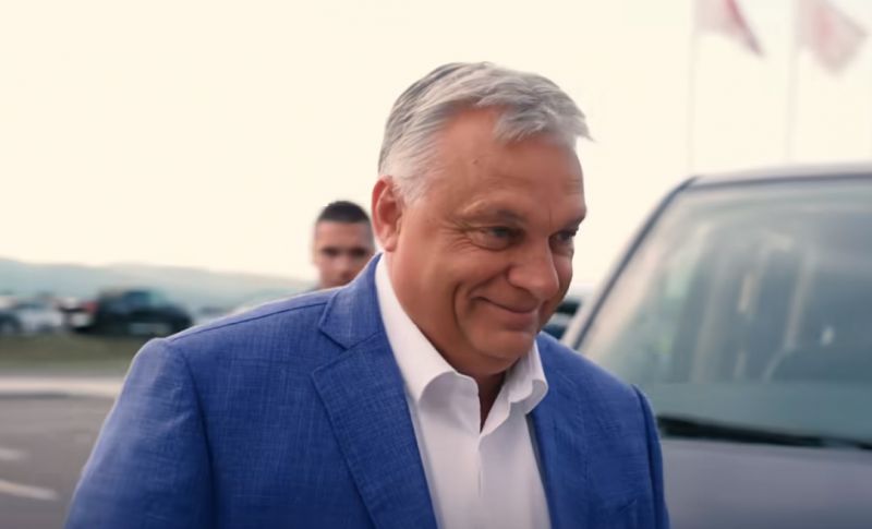Orbán Viktor állítólag új korszakot hirdetett meg Tusnádfürdőn