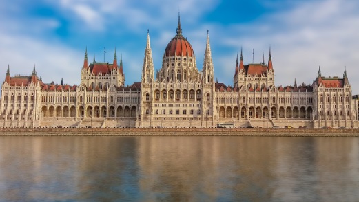Elkezdődik a parlament őszi ülésszaka: Mutatjuk miről döntenek ma Orbánék 