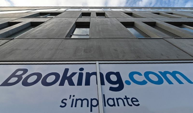 Áll a bál: az MTÜ azt állítja, hogy kritikus a helyzet a Booking.com késedelmes fizetései miatt
